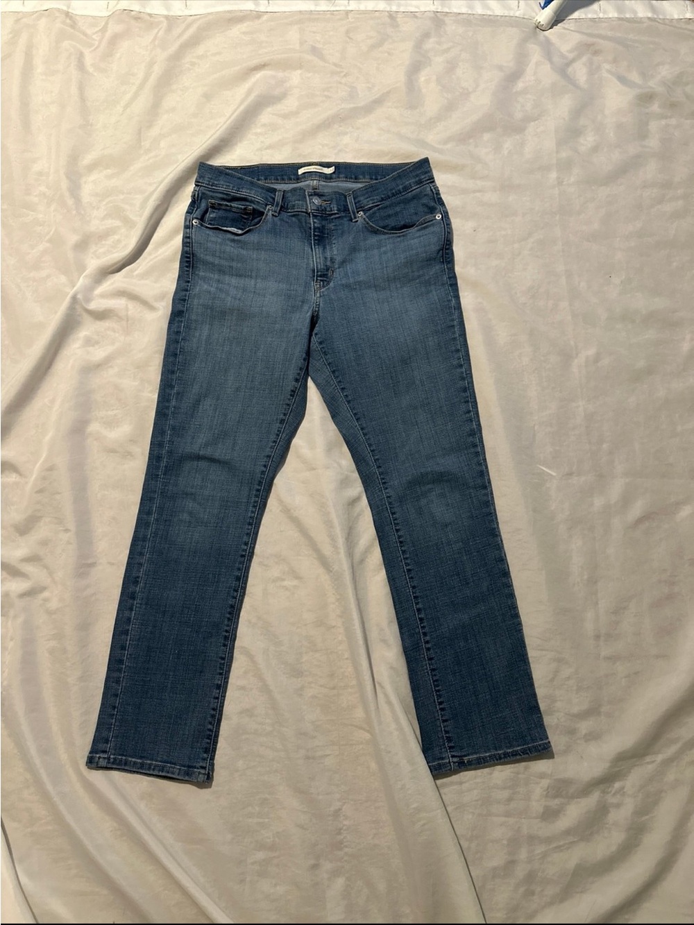 Levi’s Classic Straight Leg Jeans Sz 12